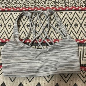 Lulu lemon sports bra